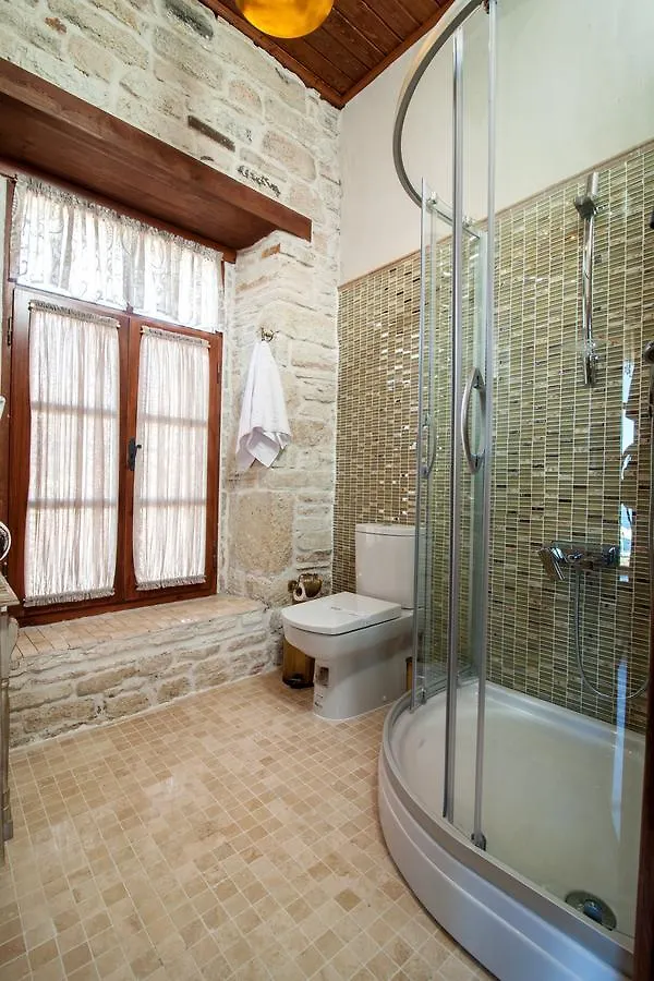 1922 Hotel Yenifoca
