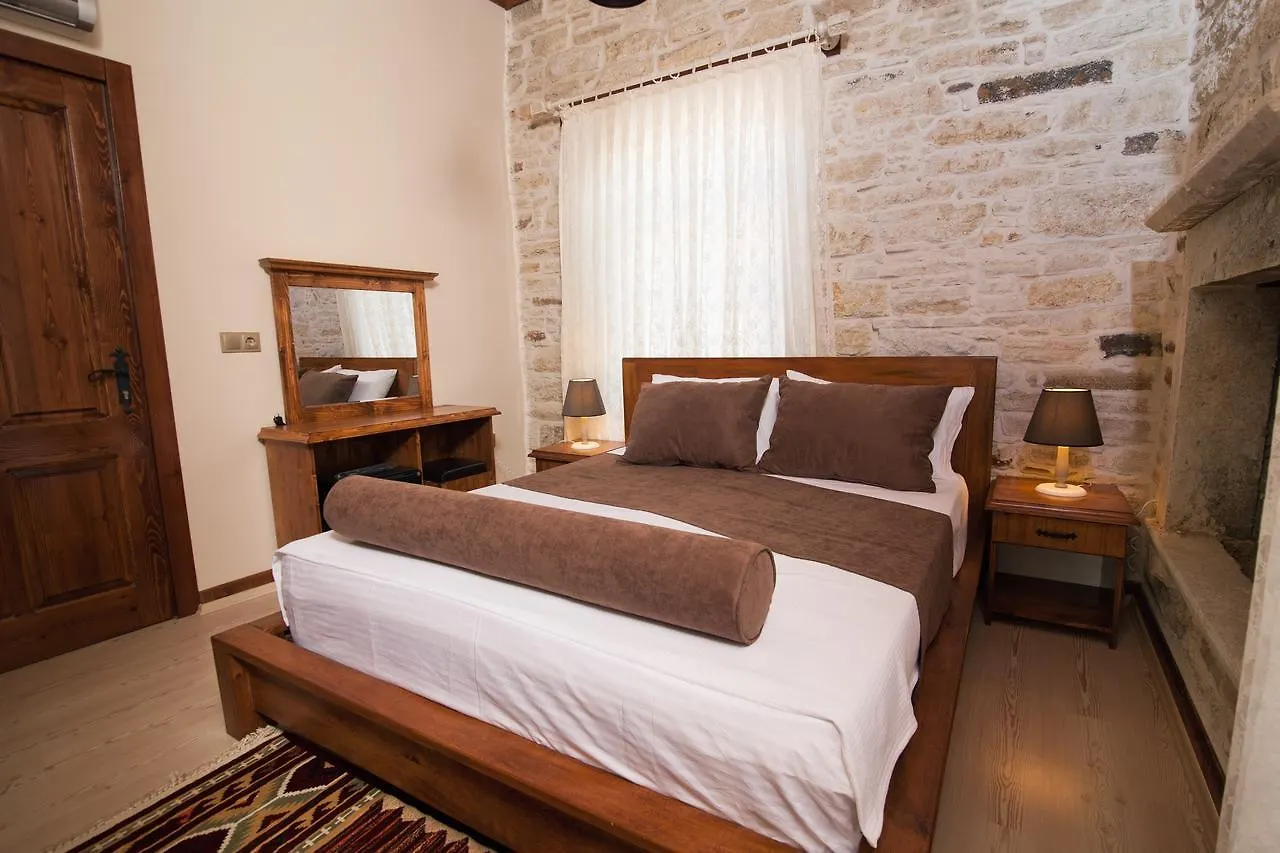 1922 Hotel Yenifoca Turcia
